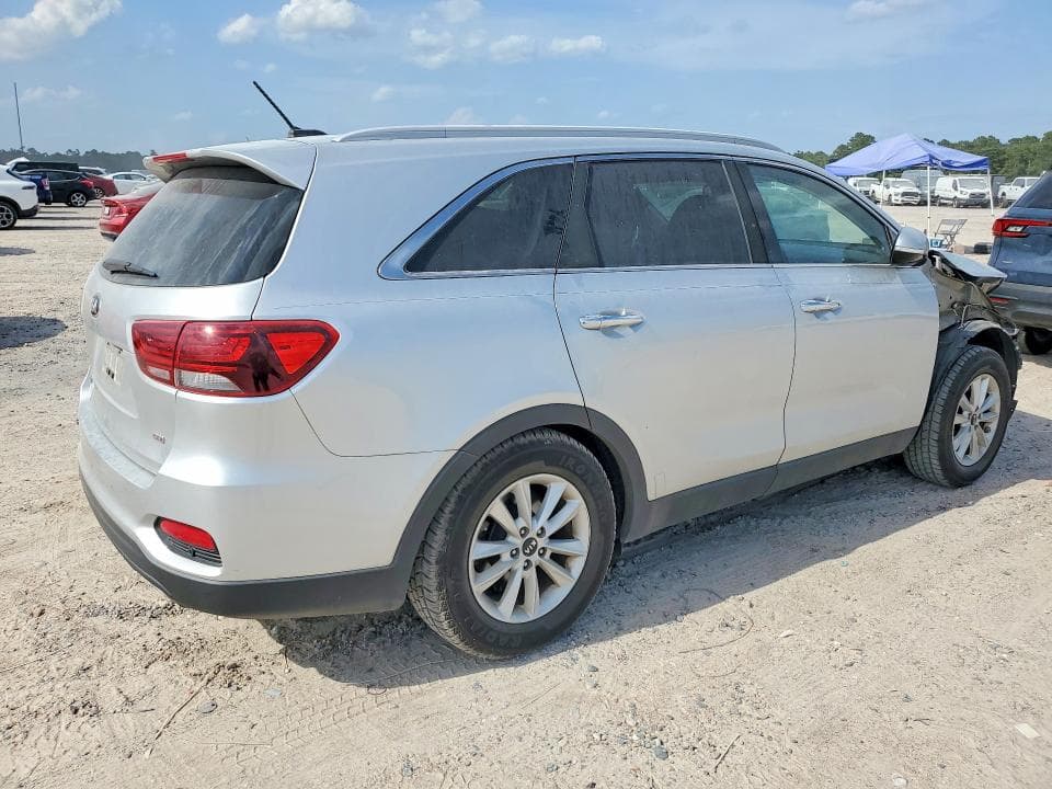 2020 KIA SORENTO LX 3