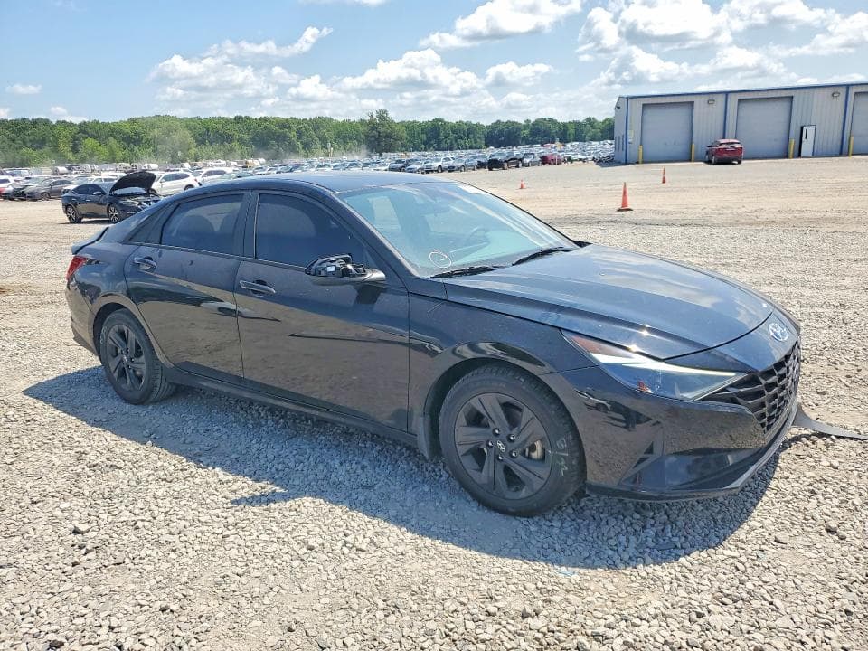 2023 HYUNDAI ELANTRA SEL SEL 4
