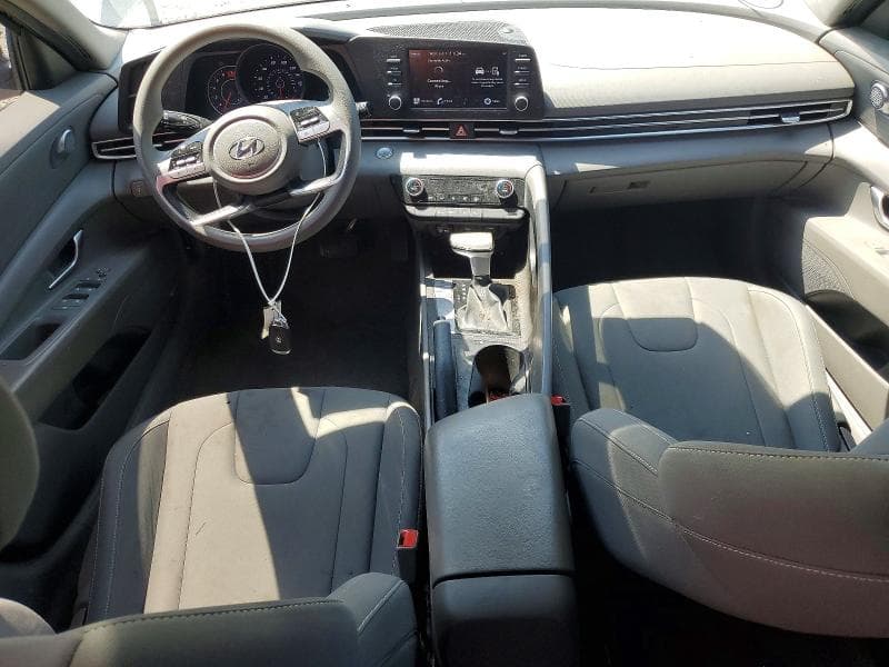 2023 HYUNDAI ELANTRA SEL SEL 8