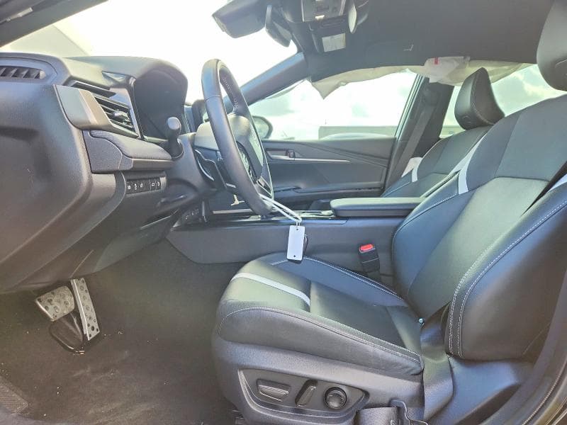 2025 TOYOTA CAMRY SE 7