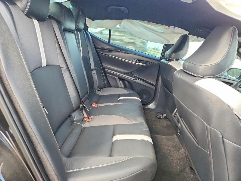 2025 TOYOTA CAMRY SE 10