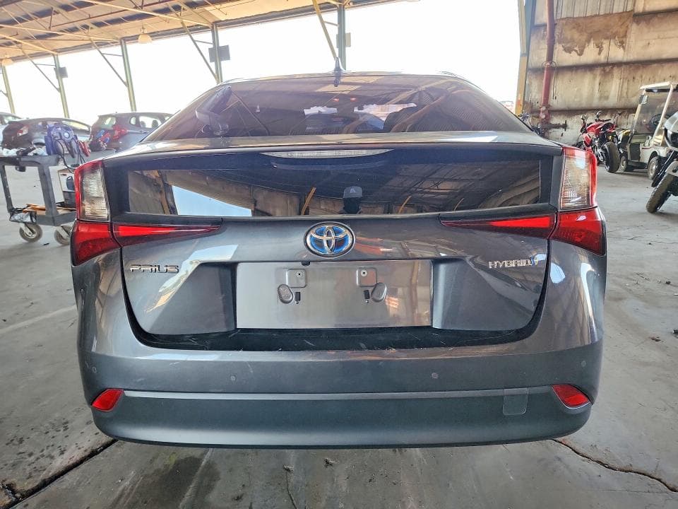 2019 TOYOTA PRIUS LE AWD-E 6