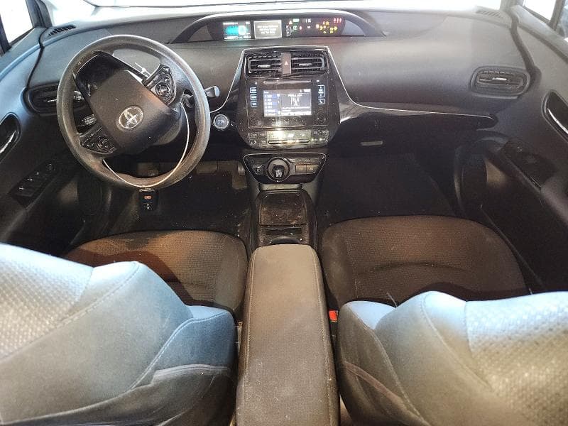 2019 TOYOTA PRIUS LE AWD-E 8