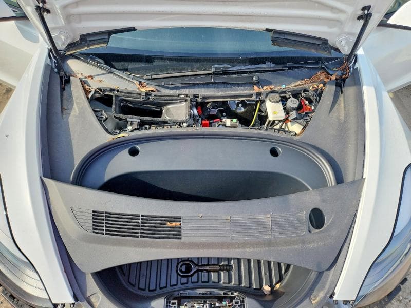 2023 TESLA MODEL 3 11