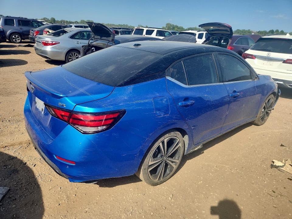 2023 NISSAN SENTRA SR 3