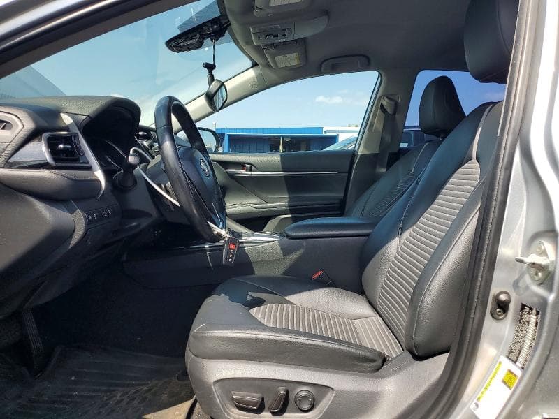 2019 TOYOTA CAMRY SE 7