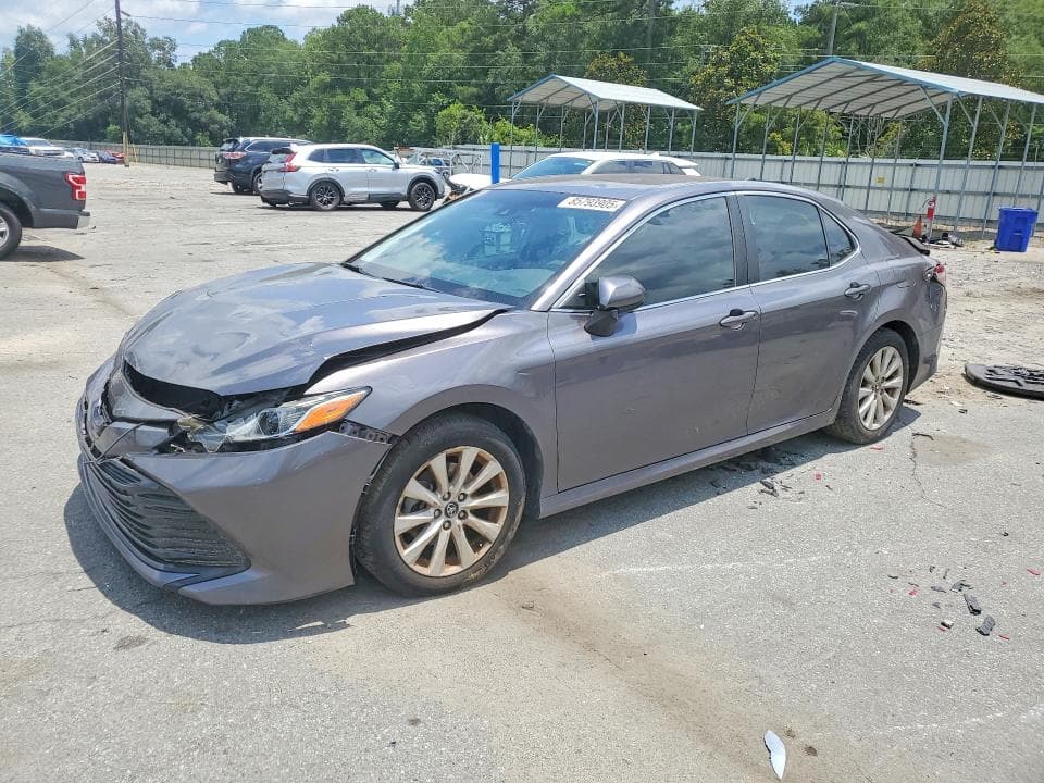 2019 TOYOTA CAMRY LE - 1