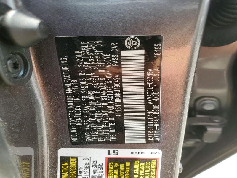 2019 TOYOTA CAMRY LE 12