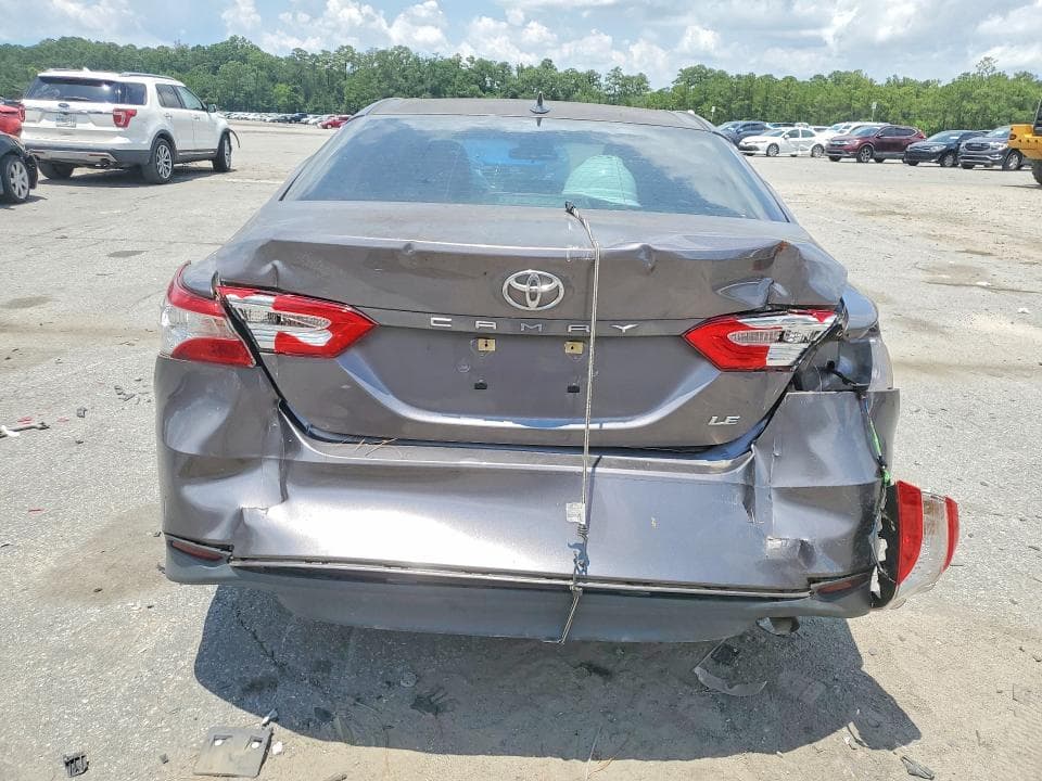 2019 TOYOTA CAMRY LE 6