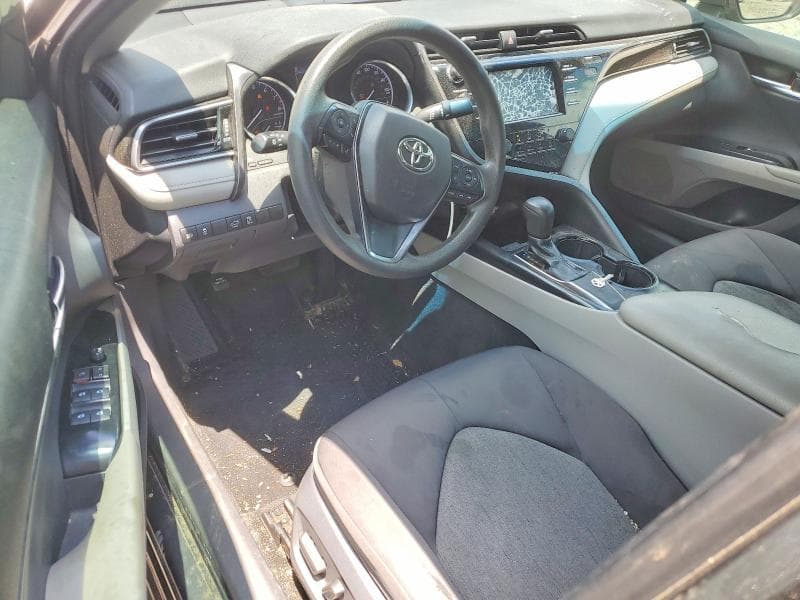 2019 TOYOTA CAMRY LE 8