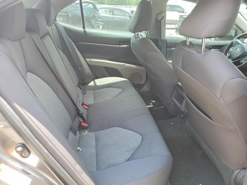 2019 TOYOTA CAMRY LE 10