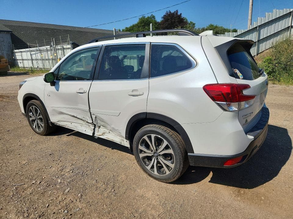 2021 SUBARU FORESTER LIMITED LIMITED 2