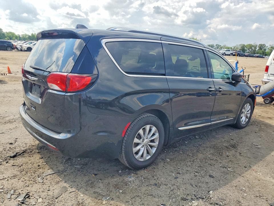 2018 CHRYSLER PACIFICA TOURING L TOURING L 4