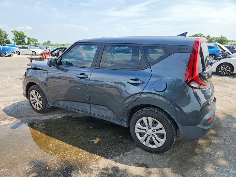2022 KIA SOUL LX 2