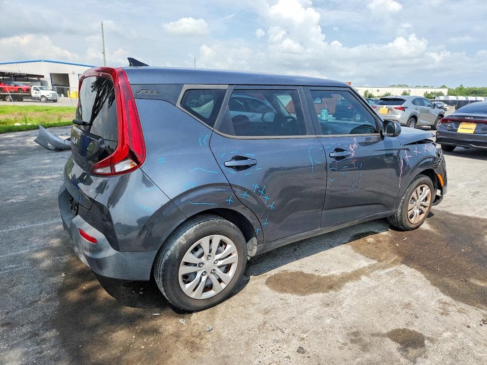 2022 KIA SOUL LX 3