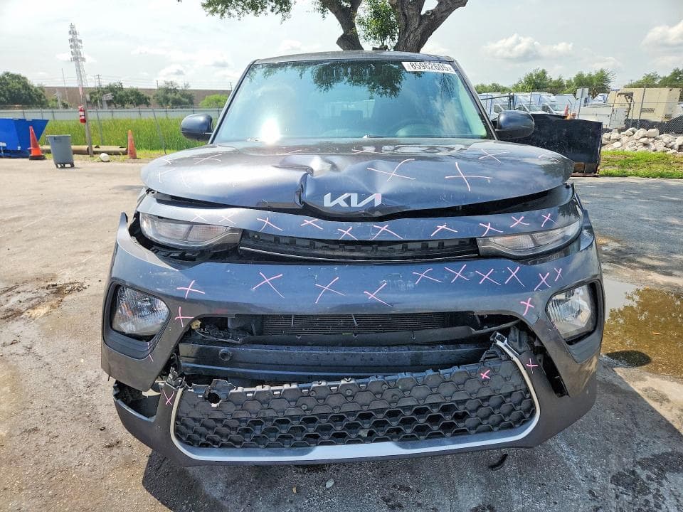 2022 KIA SOUL LX 5