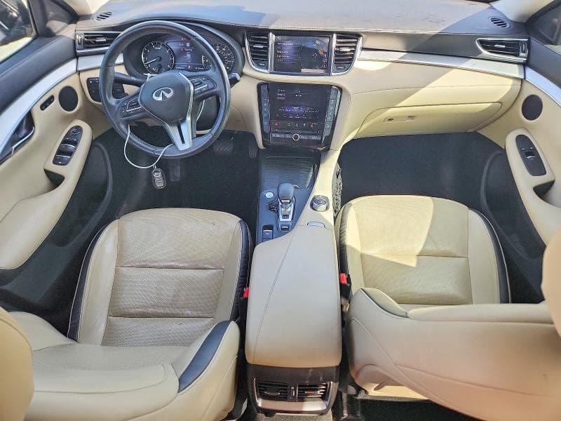 2021 INFINITI QX50 ESSENTIAL 8