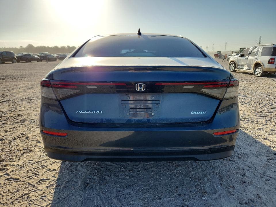 2023 HONDA ACCORD EX 6