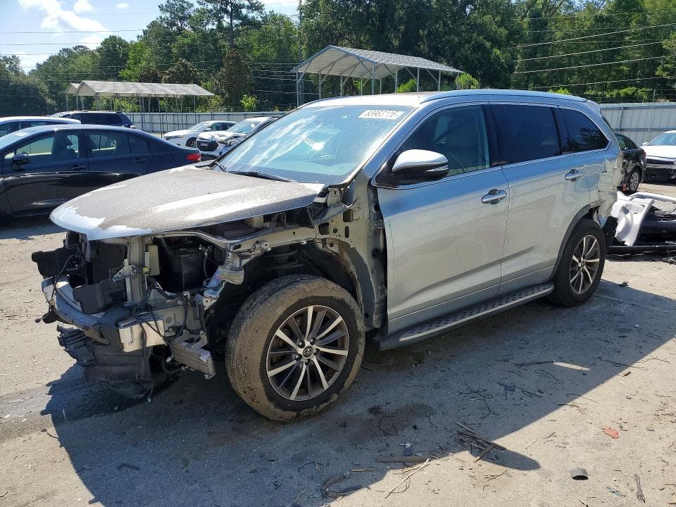 2018 TOYOTA HIGHLANDER XLE - 1