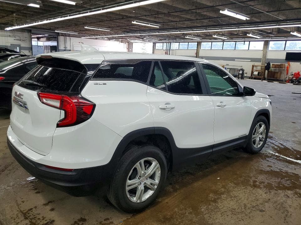 2024 GMC TERRAIN SLE 3