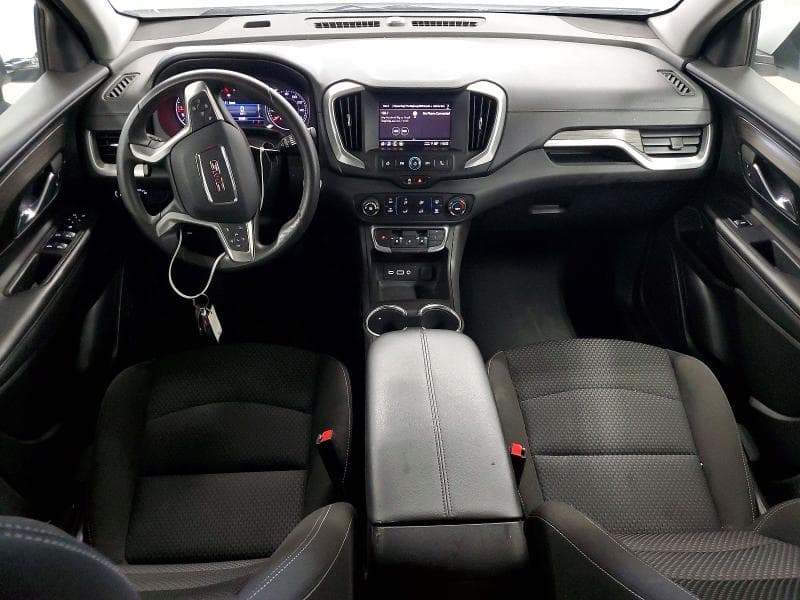 2024 GMC TERRAIN SLE 8
