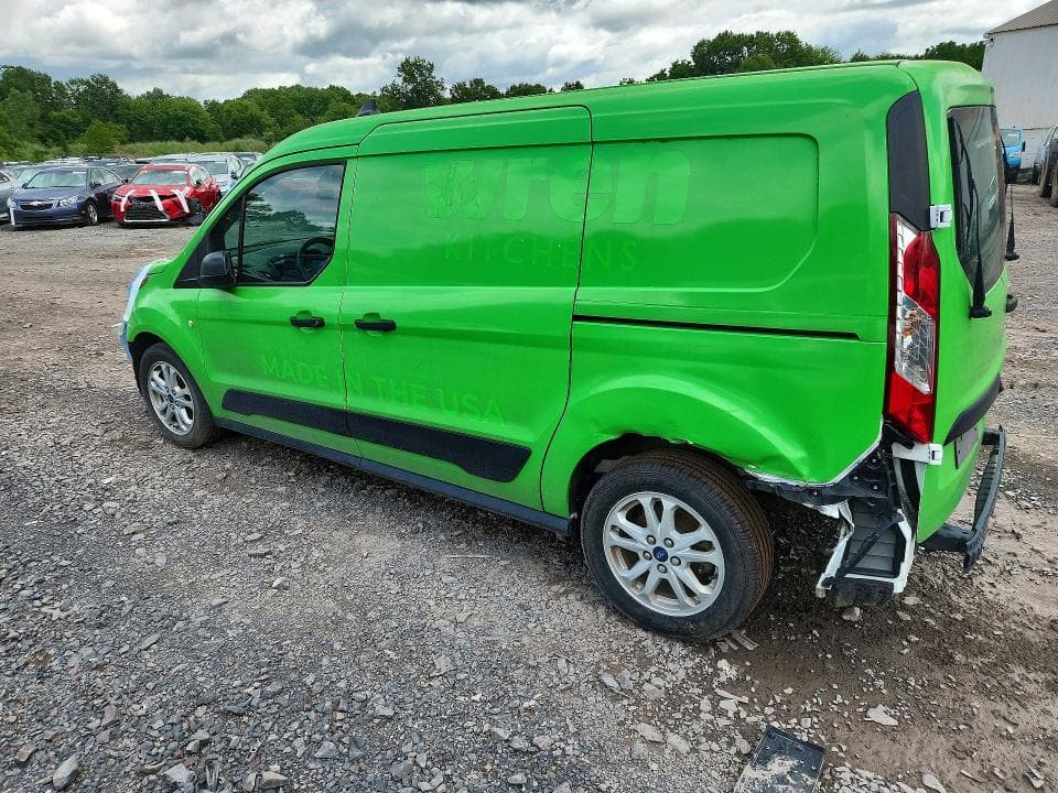 2022 FORD TRANSIT CONNECT XLT 2