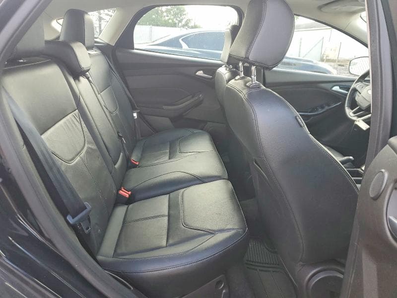 2017 FORD FOCUS TITANIUM 10
