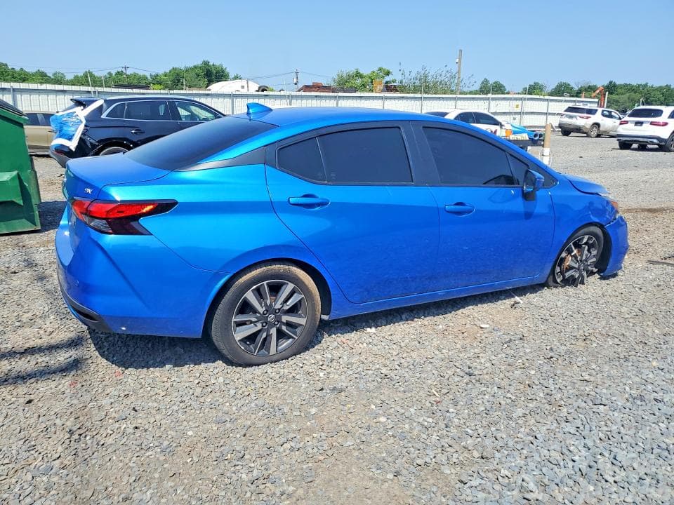 2021 NISSAN VERSA SV 3