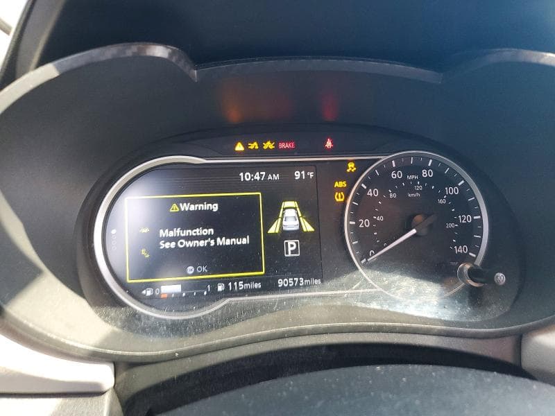 2021 NISSAN VERSA SV 9
