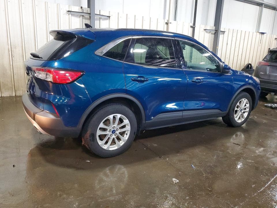 2020 FORD ESCAPE SE 3