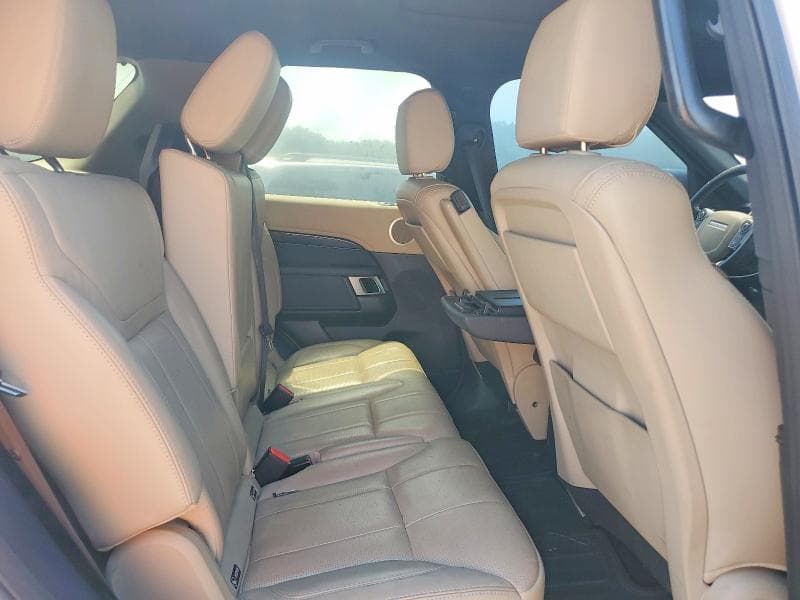 2018 LAND ROVER DISCOVERY SE 11