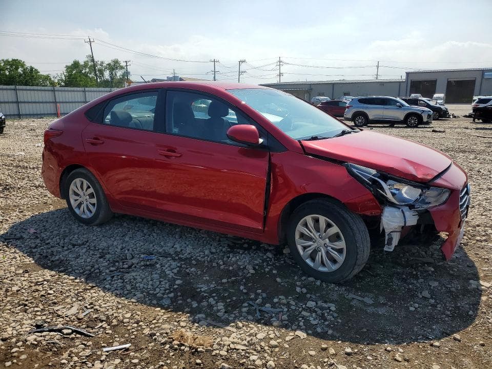 2019 HYUNDAI ACCENT SE 4