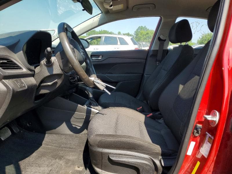 2019 HYUNDAI ACCENT SE 7