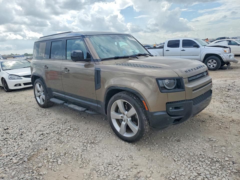 2024 LAND ROVER DEFENDER 110 X-DYNAMIC SE 4