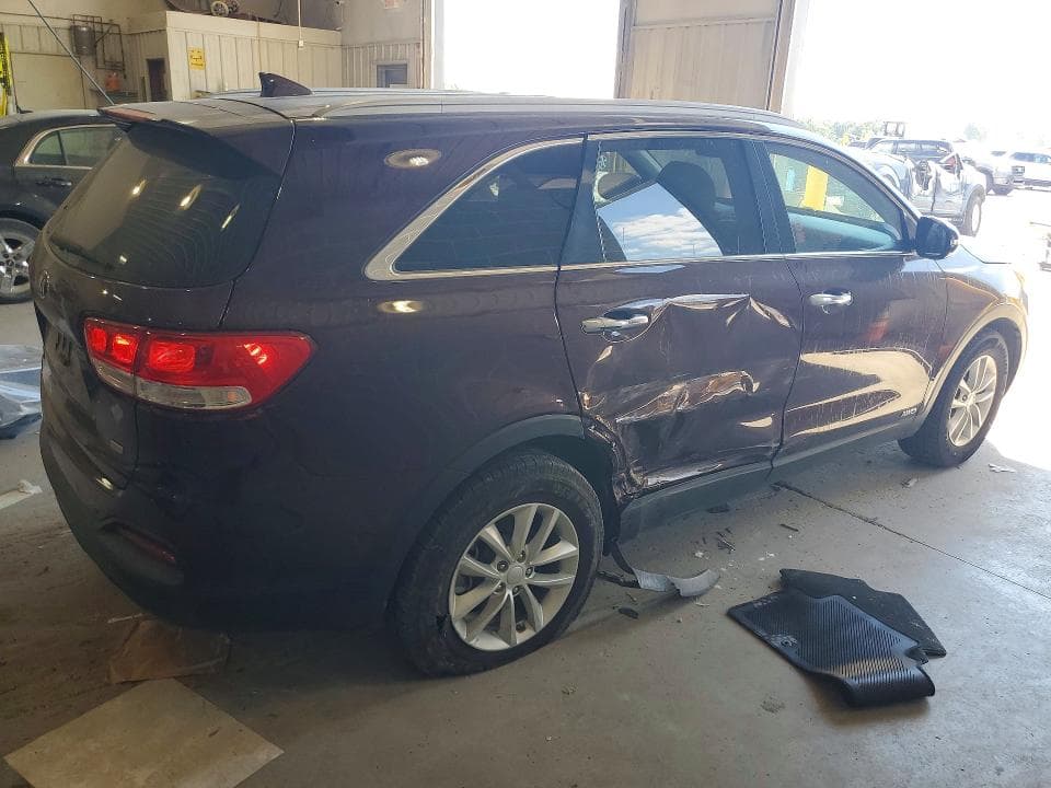 2018 KIA SORENTO 3