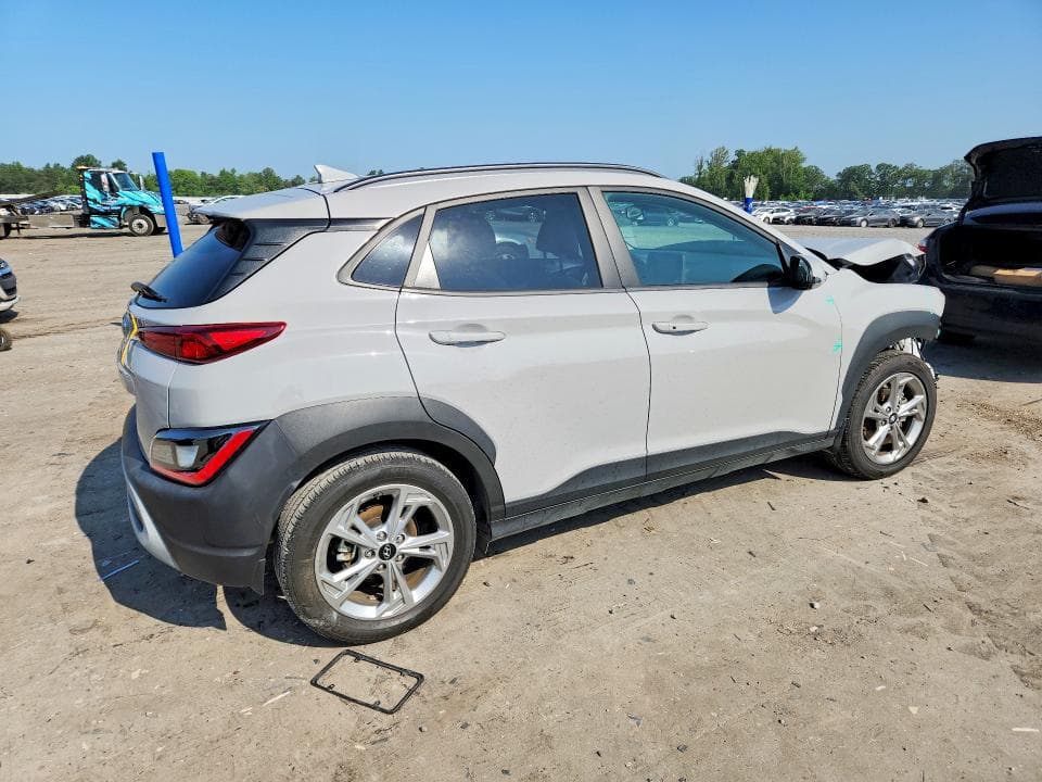 2023 HYUNDAI KONA SEL 3