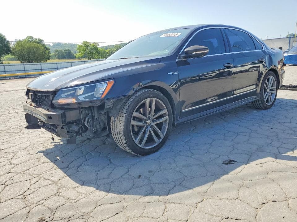 2017 VOLKSWAGEN PASSAT R-LINE - 1