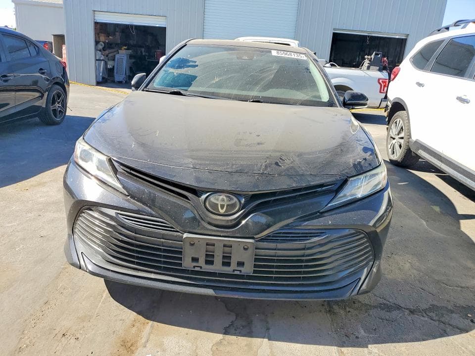 2020 TOYOTA CAMRY LE 5