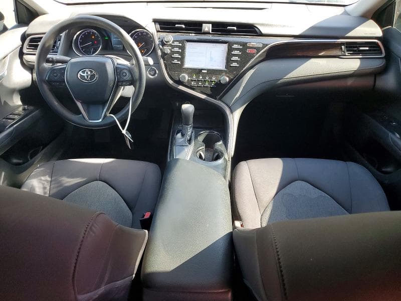 2020 TOYOTA CAMRY LE 8