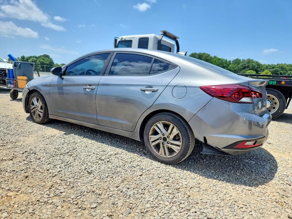 2019 HYUNDAI ELANTRA SEL 2