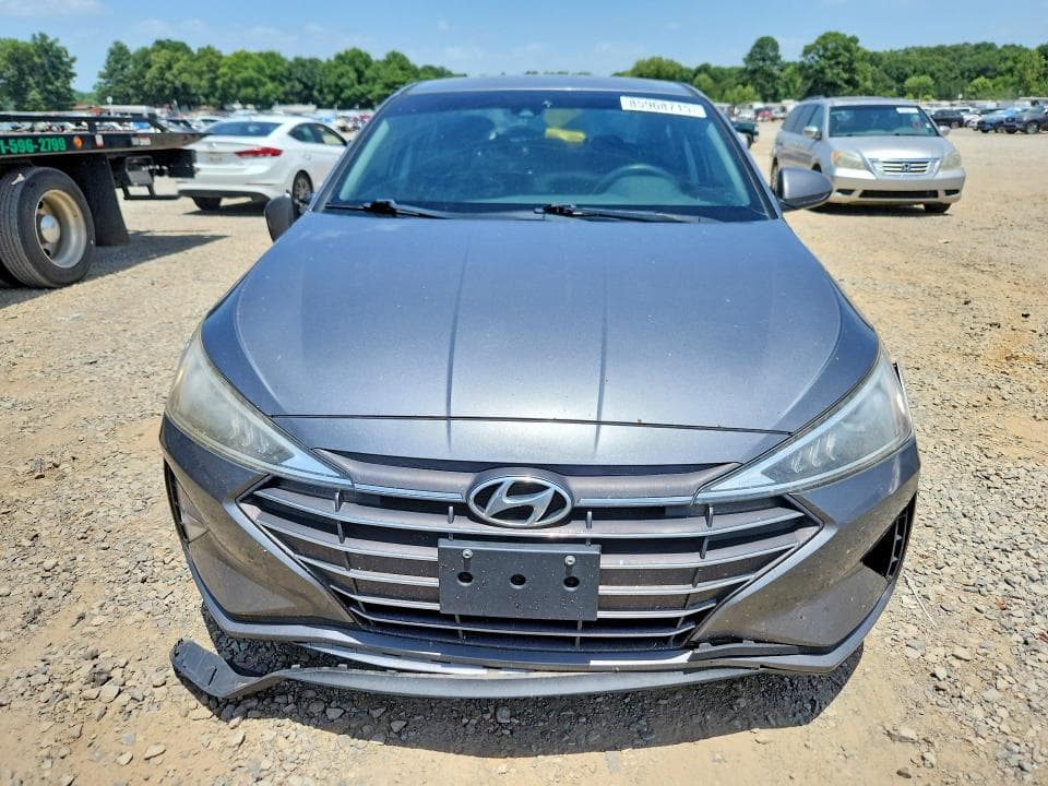 2019 HYUNDAI ELANTRA SEL 5