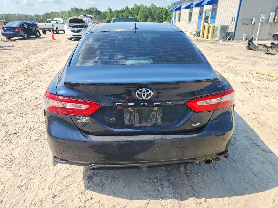2019 TOYOTA CAMRY SE 6