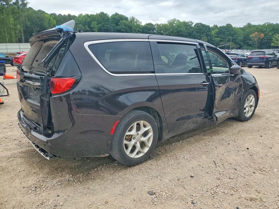 2018 CHRYSLER PACIFICA TOURING L PLUS 3