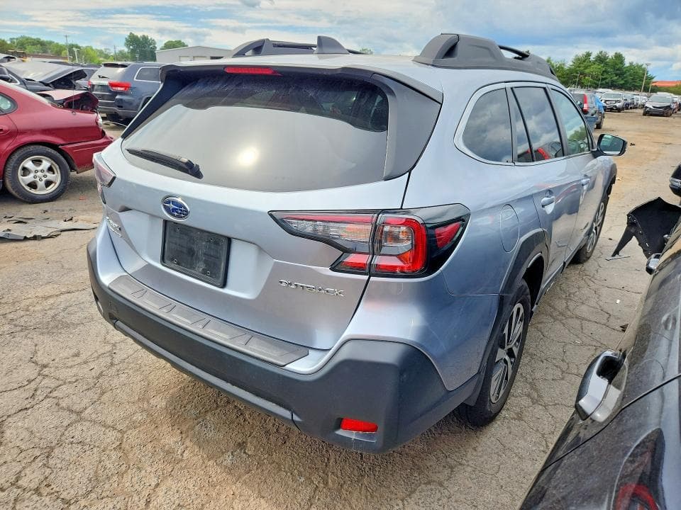 2025 SUBARU OUTBACK PREMIUM 3