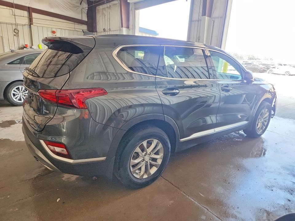 2020 HYUNDAI SANTA FE SEL 3