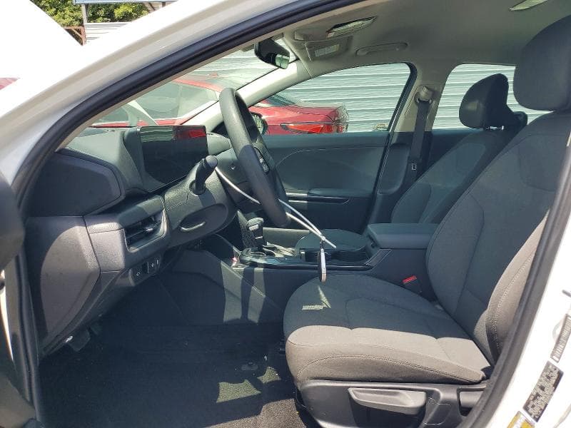 2025 KIA K4 LX 7