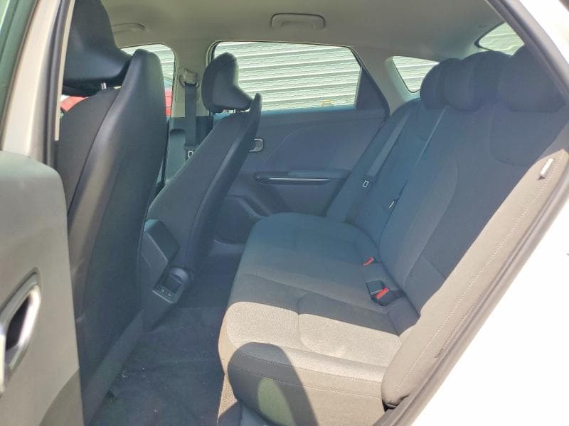 2025 KIA K4 LX 10