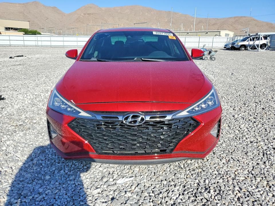 2019 HYUNDAI ELANTRA 5