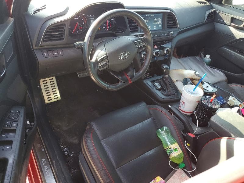 2019 HYUNDAI ELANTRA 8