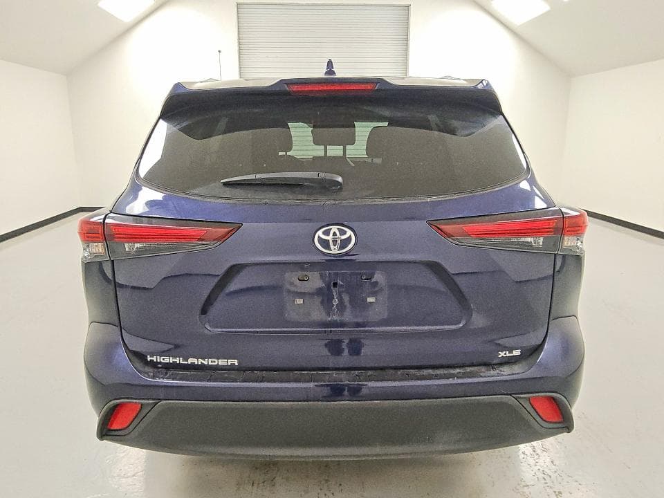2024 TOYOTA HIGHLANDER XLE 6